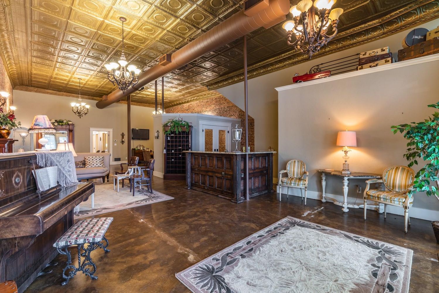 71 N Side Sq, Cooper, TX 75432